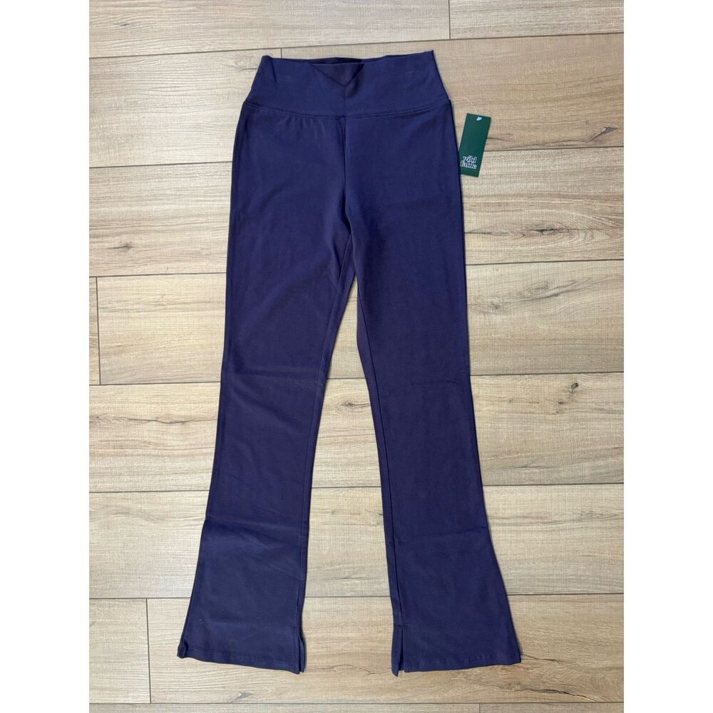 Wild Fable Women's S Flare Leggings Navy Soft Stretch NWT Small